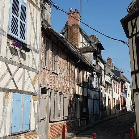 Confort Et Charme Au Centre Ville ボーヴェ